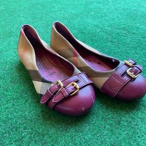 Burberry Ballet Flats - 10.5